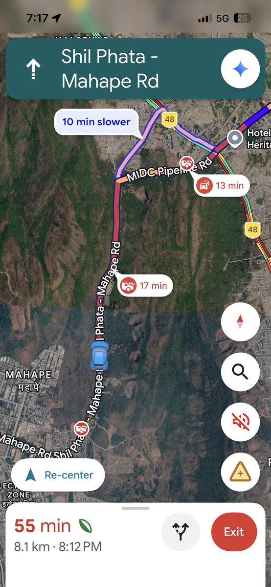 IamShreyasK's tweet photo. It’s been over an hour, and everyone is stranded on the Mahape ShilPhata Highway. This is peak hour, when working people are heading home, and such traffic is nothing short of a disaster for daily life.

@BJP4Maharashtra @Dev_Fadnavis @mieknathshinde @DGPMaharashtra https://t.co/uX7wIl8Zsv