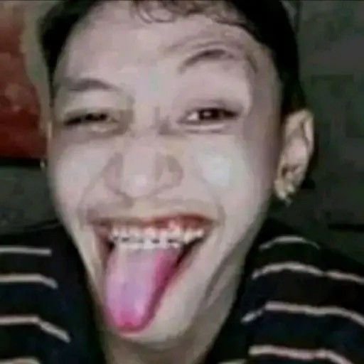 edamarnit's tweet photo. maap tin tapi mirip 🙏 https://t.co/sYKUN2H0uM
