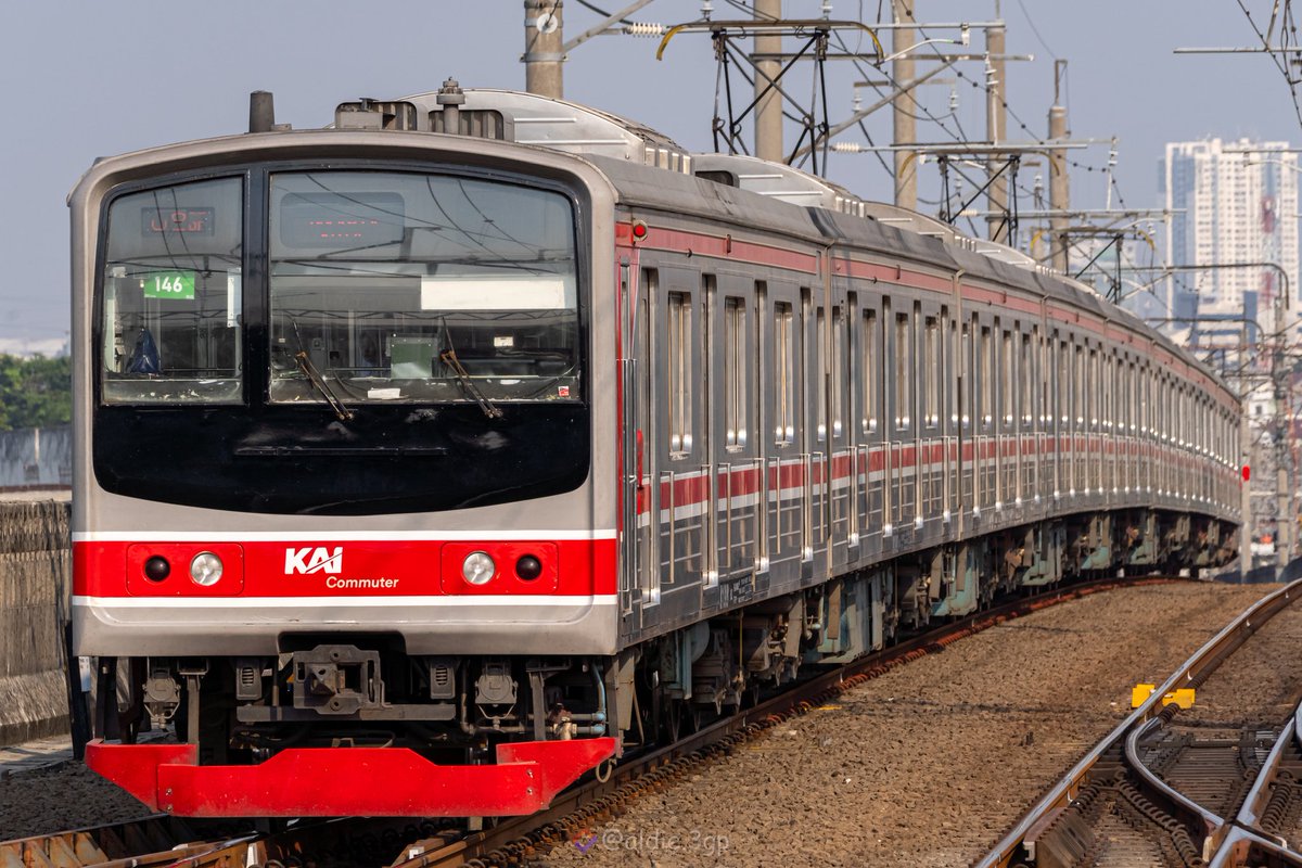 aldie_png's tweet photo. JR205メルヘン8両編成のうちの1両

🚋: BUD 205JR146 https://t.co/k4zRo5Tv22