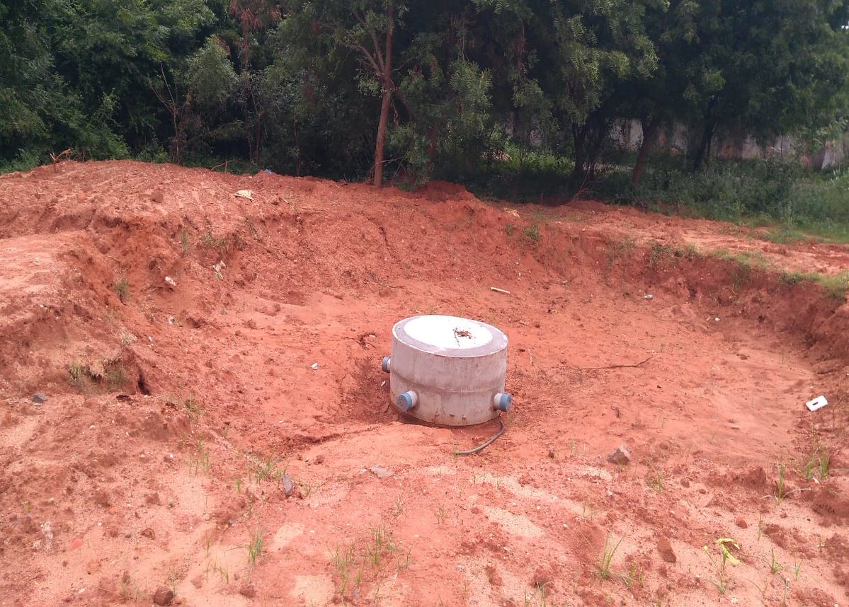oulgaret's tweet photo. #CatchTheRain - Rainwater harvesting work is being carried out at Tsunami Quarters, Periakalapet (Near Study School) to conserve rainwater, recharge groundwater, and build a water-secure future.
Every household can contribute by adopting rainwater harvesting. #AMRUT2 #MoHUA #NIUA https://t.co/q6Ll4BbDWm