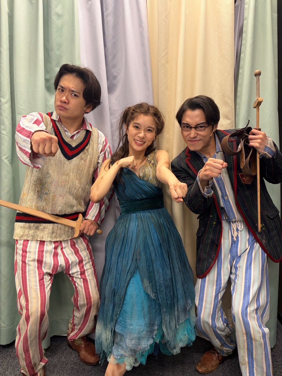 Torippiyo2's tweet photo. 『ウェンディ&ピーターパン』
全ての公演が終了いたしました。
皆様、ありがとうございました。

オーディションから考えたら
本当に凄く貴重な素敵な時間でした。

ウェンディとピーターパン
筆頭に素敵なスタッフさん・キャストさんしかいませんでした！

本当にプレ味でグッタイムでした✨

また会える日までッ🧚

素敵写真沢山あるのですが
手元にあるのはここまで！！

ひとまず
最後の最後まで最高でした✨