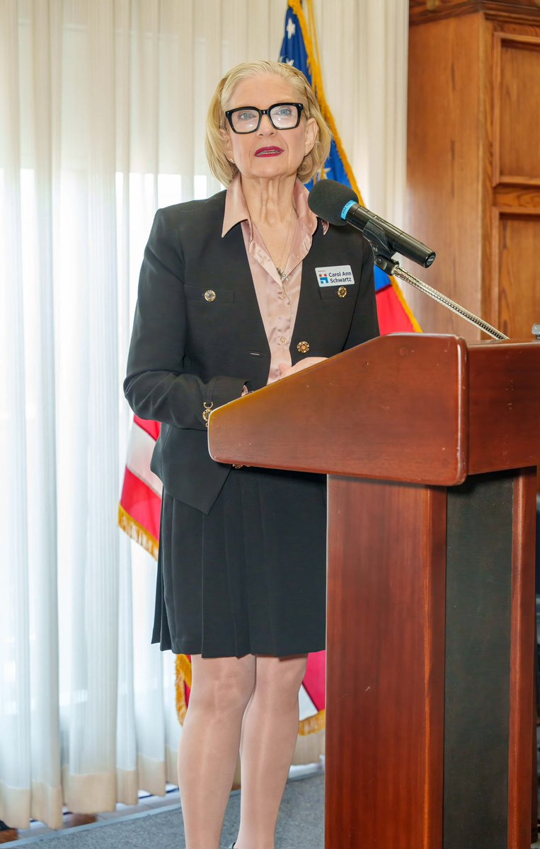 ammwecofficial's tweet photo. Carol Ann Schwartz is @Hadassah ‘s 28th national president, joined the conference as a keynote speaker. She commended AMMWEC for bringing more than 70 organizations together to combat antisemitism. @Hadassah @anilaali
#ammwecjuly13conferance #standagainsthate #antisemitism #hadassah