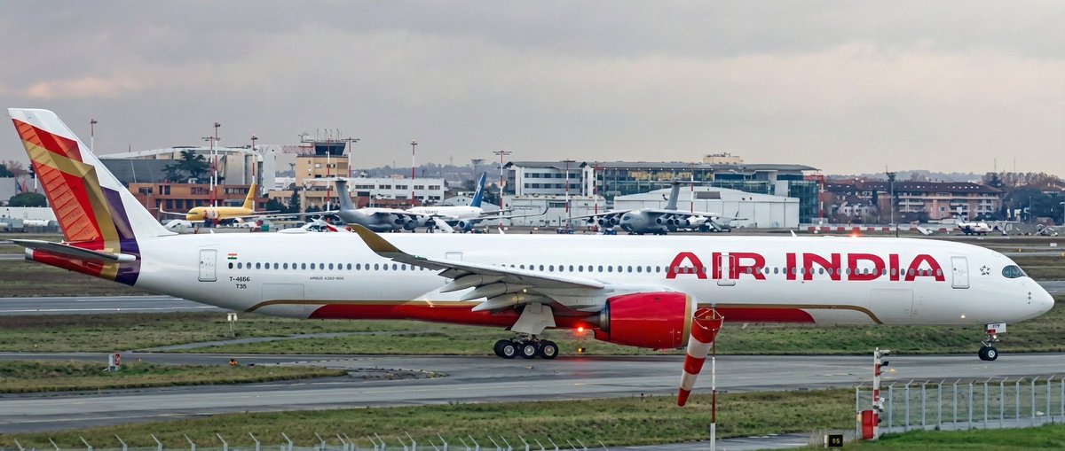 wingXaviation's tweet photo. 🚨 Air India to receive 50–60 aircraft in the next 18 months

Its transformation programme remains on track, despite challenges 

Aircraft deliveries will accelerate this year end

1st A350-1000 arrives this year; among the first airlines to receive the 737 MAX 10 once certified. https://t.co/x8oDDnSuLq
