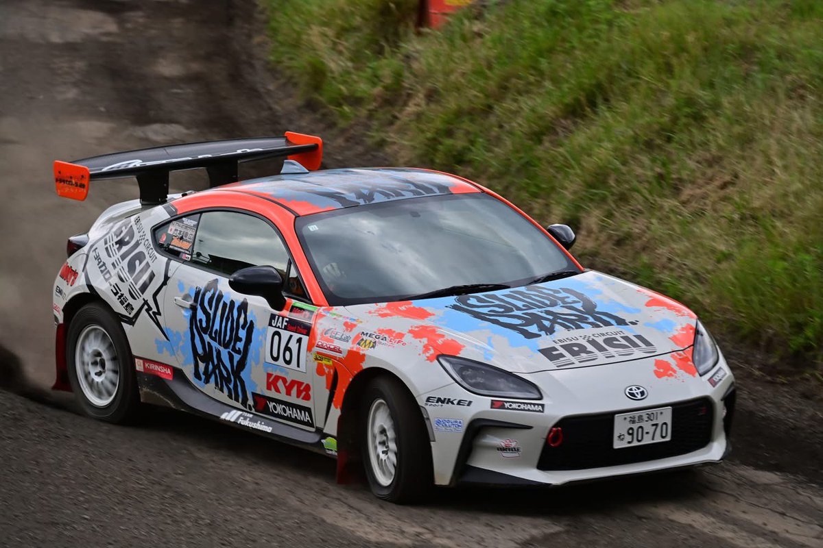 Takemoto223's tweet photo. 2026 JAF全日本ダートトライアル選手権 Rd.6 青森 切谷内

最高の結果で、シリーズチャンピオンを決めることができました

共に戦い抜いてくれたチームと熱い声援を送り続けてくれた皆様のおかげです

たくさんの応援を、本当にありがとうございました

写真
@deburin1129 https://t.co/MykVb5HzGs