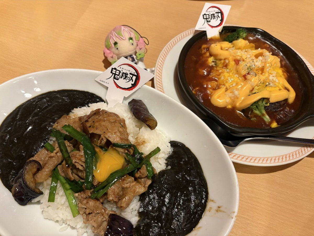 eraihcas's tweet photo. 溜まってたジョイフルコラボを記念に繋げとく🍽

近くの店舗はいもすけくんだった!!
コラボメニューが考えられてて感動した🥲 https://t.co/v3AxWBnTXM