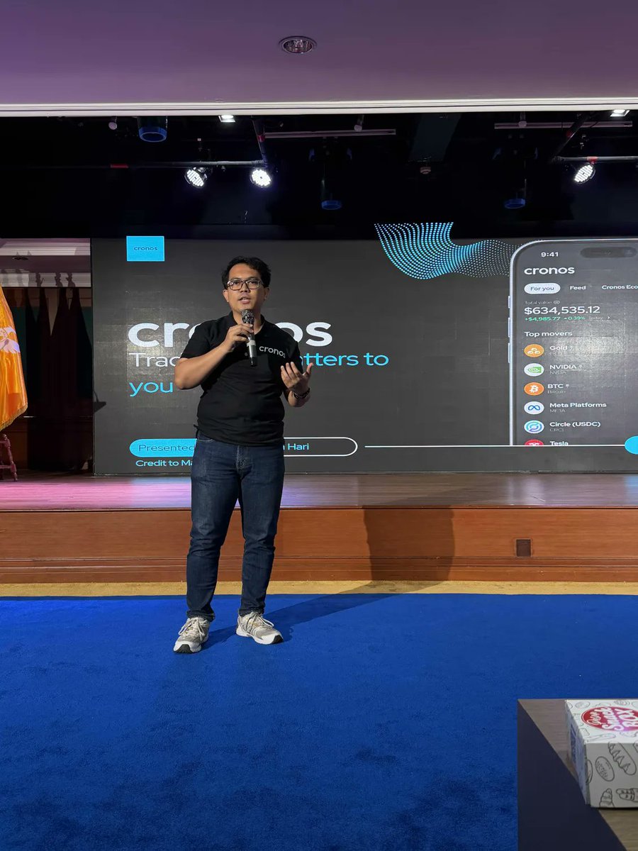 harrykweb3's tweet photo. Had an amazing time representing @CronosApp at the @IDBWOfficial Campus Roadshow at @mncuniversity ! 💙

It was great sharing how One App. Every Market. is shaping the future of finance and introducing students to the opportunities in Web3.

Thanks to @maxone_lens https://t.co/Cp50Sy0pQH
