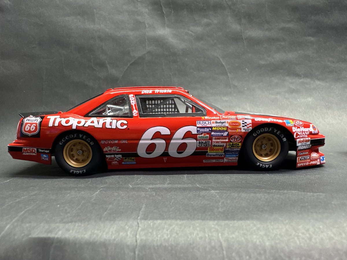 MONOGRAM 1/24 Phillips66 Pontiac GrandPrix DRIVER:Dick Trickle