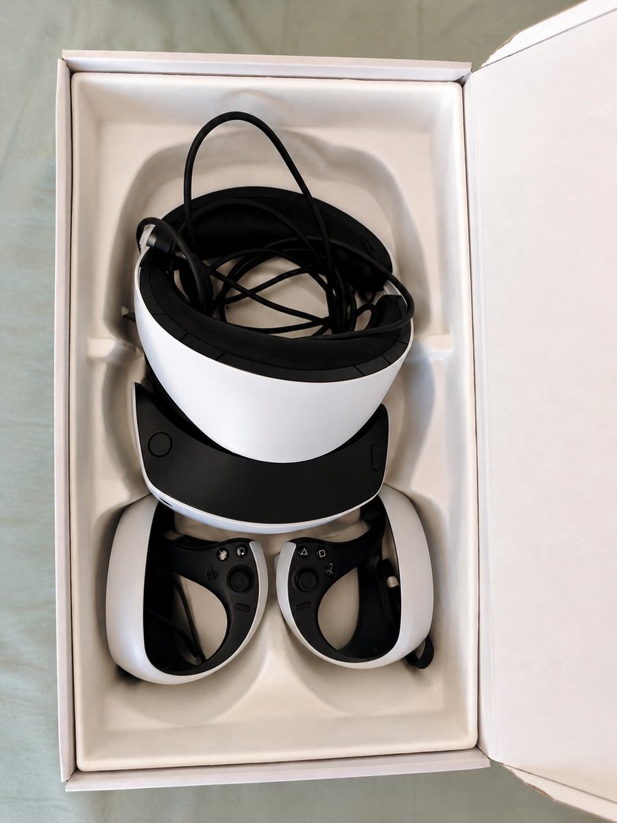 Neinei_rescue's tweet photo. Holi, he puesto a la venta las gafas VR2 PS5.

Con mandos, en su caja original. Utilizado 2 veces.

Cuestan nuevas 449€. Y en de segunda mano 426€

Las he puesto a 310€.

Por favor, ayudadme a venderlas. Necesito el dinero para comprar una jaula trampa 🙏🏻🙏🏻 https://t.co/SfnEzFXjA4