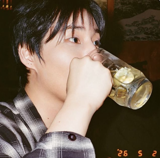 ZIP_YP's tweet photo. 엥 같은 날이라고 ? https://t.co/ufjYb37VHK