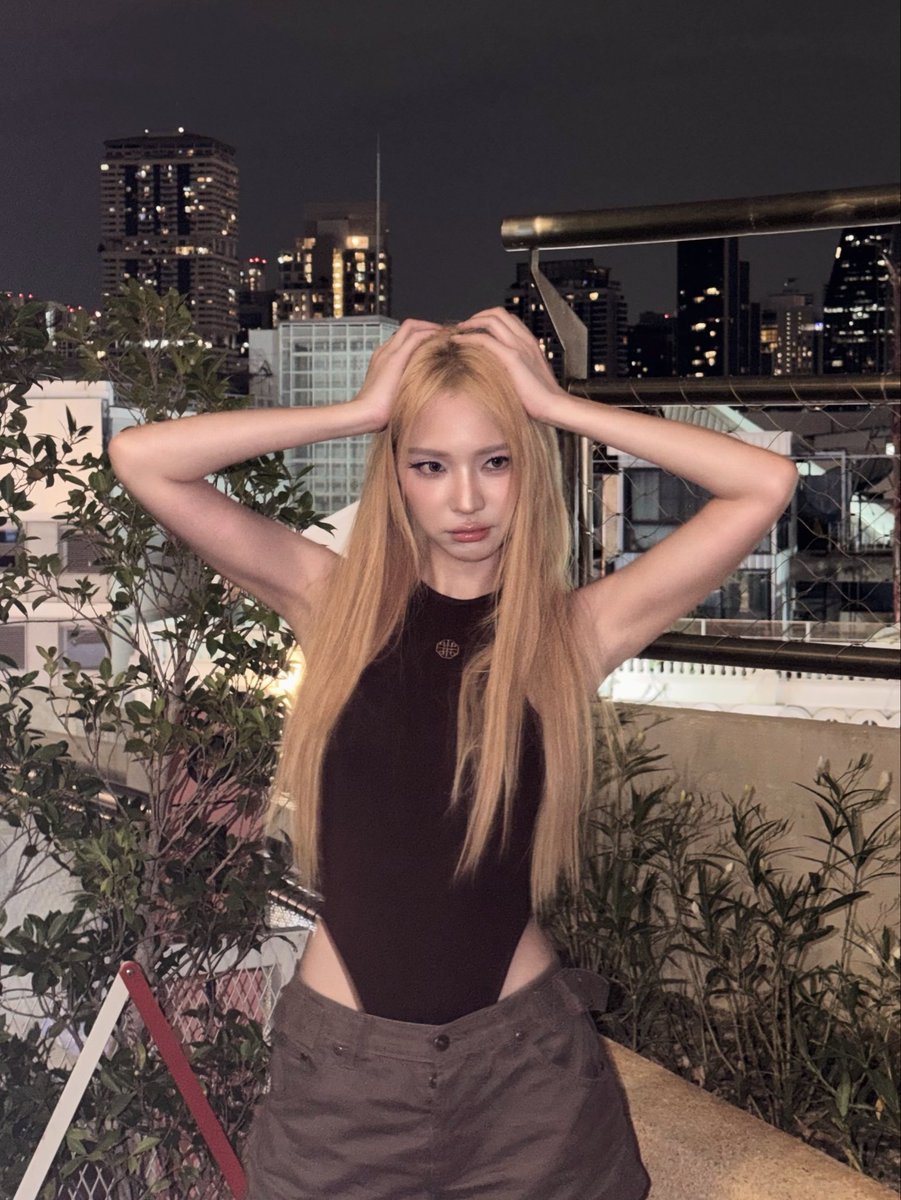 Janhae's tweet photo. ✨🌙 https://t.co/a9lygo9jAP