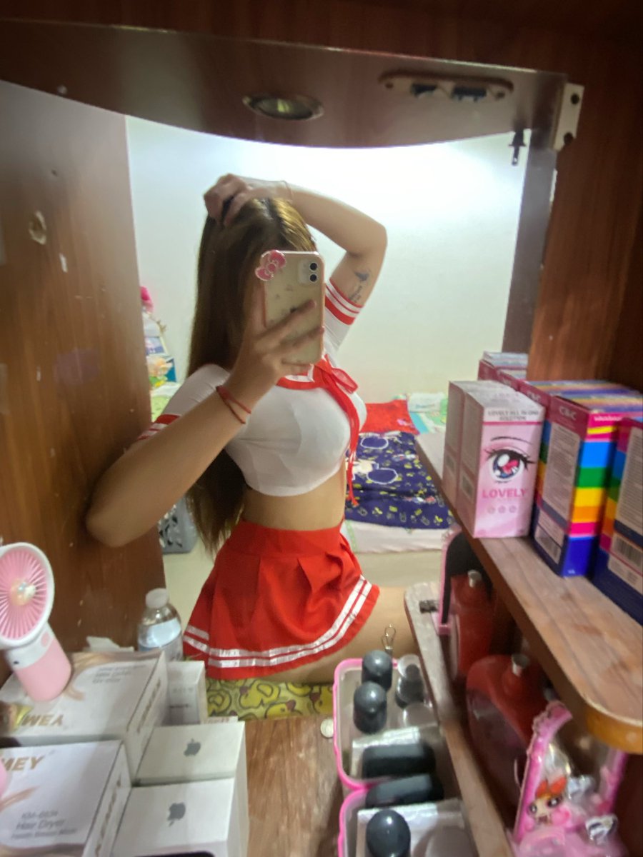 Kauntz5's tweet photo. ชุดใหม่😋#ร้อยเอ็ด https://t.co/WKKoTe4Cpa