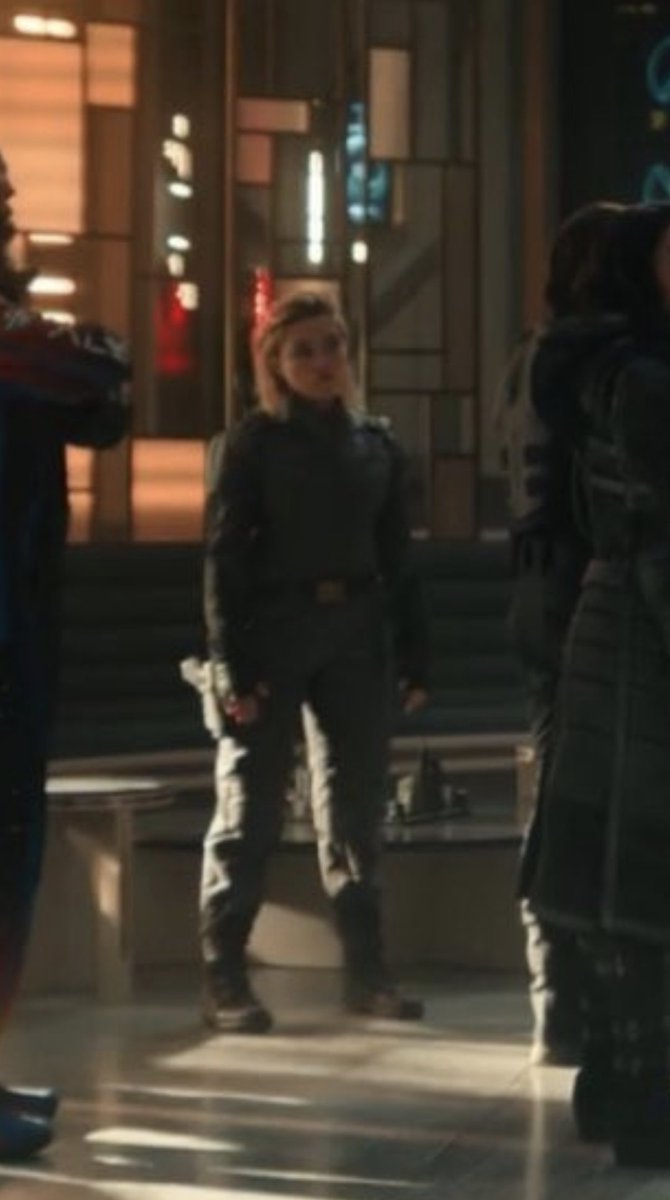 applesflowr's tweet photo. im dead Yelena just wants to get this saving the universe shit over so she can go home to Kate Bishop https://t.co/TZCeQWLs2h