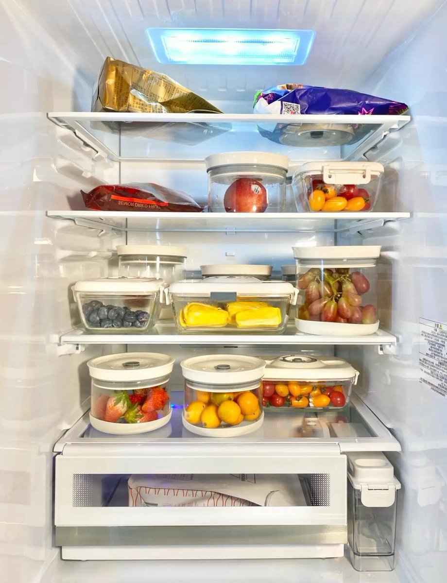 freerangesoft's tweet photo. Just restocked our fridge with fresh organic veggies, free-range eggs u0026 artisanal bread from the local market—ready for the week’s home cooking! https://t.co/jet9mOTjWh