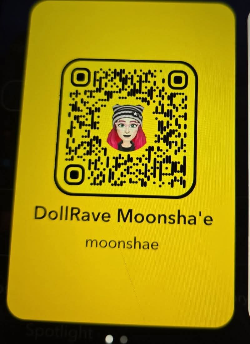 Ravenmoonshae1's tweet photo. Add me on snap if youre not a loser ;) 
Content for sale. 
Anything you want ❤️ 
Buy my content so I can eat &amp; get my prescripton. 
Ill be waiting. 
Spam will be BLOCKED https://t.co/cowSv4WoU1