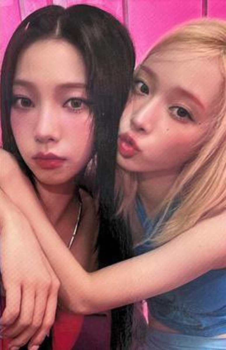 nyang_0111's tweet photo. https://t.co/XqAFcaHbyS