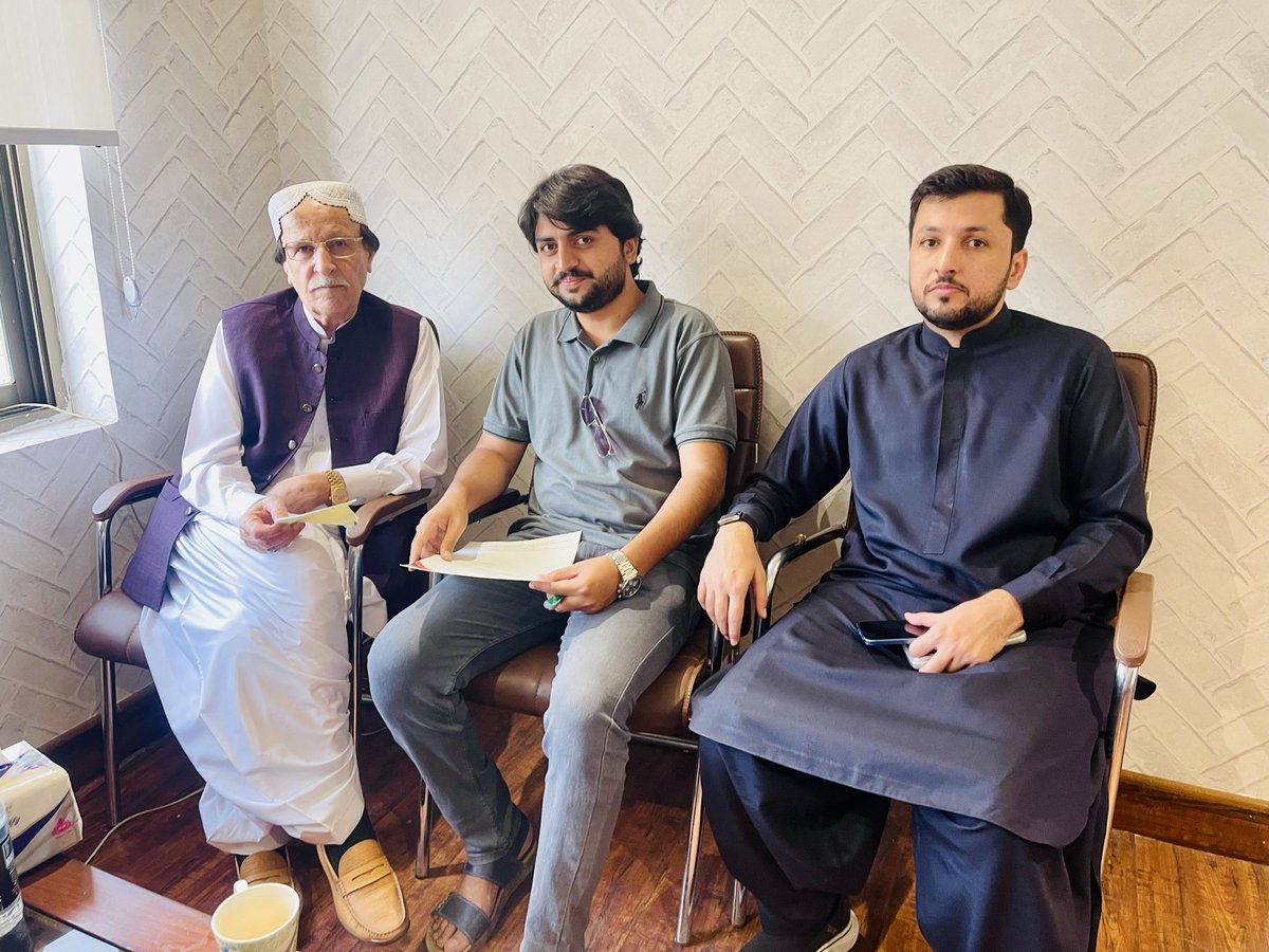 asksaboorkhan's tweet photo. President Pakistan people party Balochistan @PPPBaluchistan @SenatorGorgaij  psf president dr saboor bugti and sardar baloch khan♥️🇱🇾 https://t.co/x2CUdZe2Ed