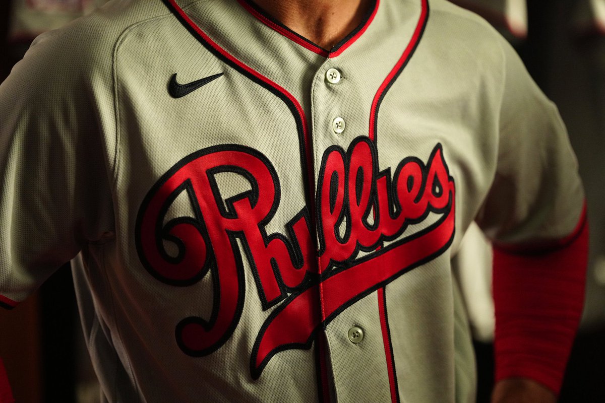 JoshReynolds24's tweet photo. The Phillies field of dreams unis are so, so good https://t.co/5YZXod5g4m