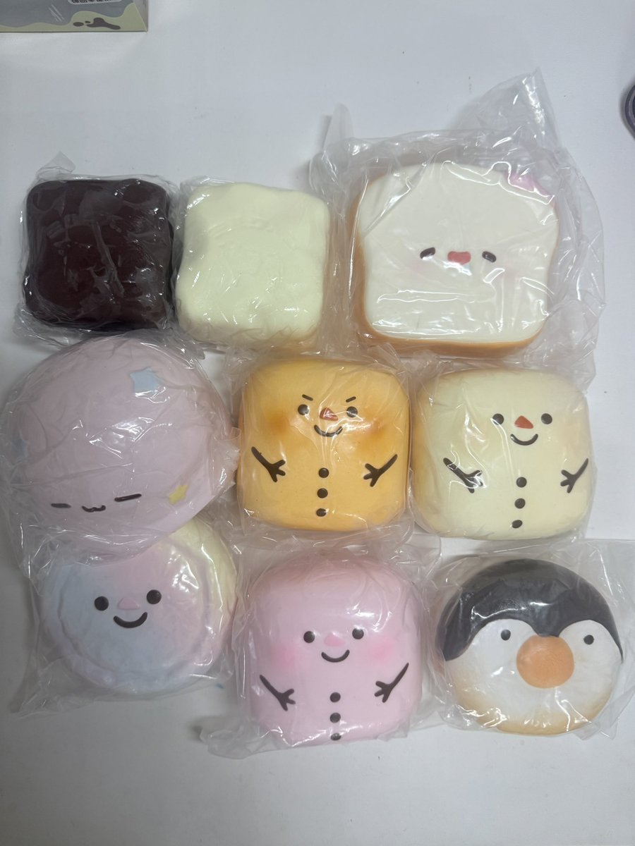 pppppppvvvv22's tweet photo. ของใหม่พึ่งมาวันนี้ มีใครรับไหมคะ แต่ละชิ้นในรูป 380รวมส่ง มือ1 ถุงไม่เคยแกะเบยย พกครบเลยย ดูพตได้น้า สนใจเดมเบยยย

#สกุชชี่ #ตลาดนัดสกุชชี่ #ส่งต่อสกุชชี่ #สกุชชี่มือสอง https://t.co/nvKyMYmImp