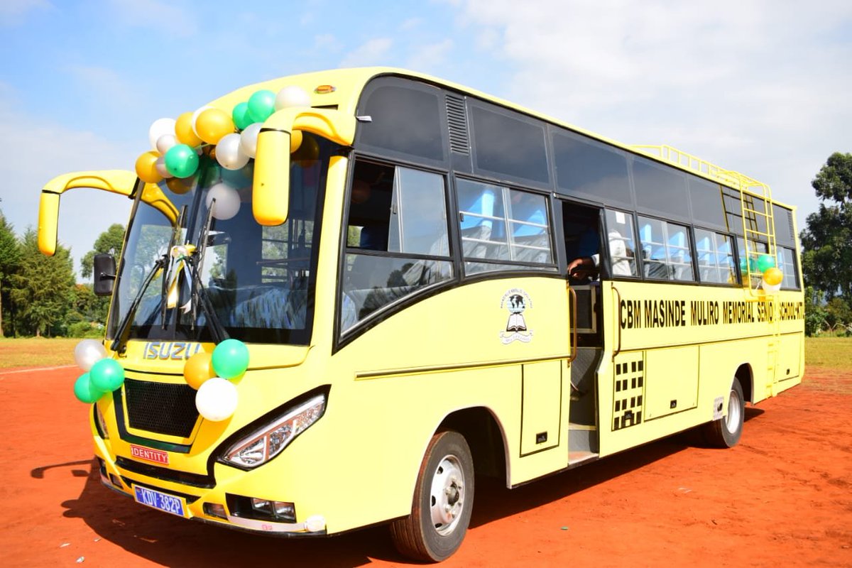 Madikizela_Win's tweet photo. Caleb Amisi officially announced today that he’ll be on the presidential ballot come 2032. He dropped the news while handing over a new school bus to Masinde Muliro Senior School in Tuwan Ward.
​
Honestly, you have to give it to him when it comes to education in Saboti. Classrooms everywhere, and the bursaries were made fair and transparent. Now as he enters his 3rd term, the guy is clearly aiming for the national stage.