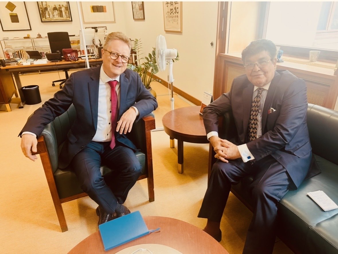 HamidSidig's tweet photo. Pleased to meet today with Amb.Frank Hartmann of the German Federal Foreign Office for a thoughtful talk on the Afghan refugee challenge and the importance of renewed intra-Afghan dialogue.i am grateful for the open exchange and Germany’s continued attention to the Afghan people. https://t.co/rEged7R1SO