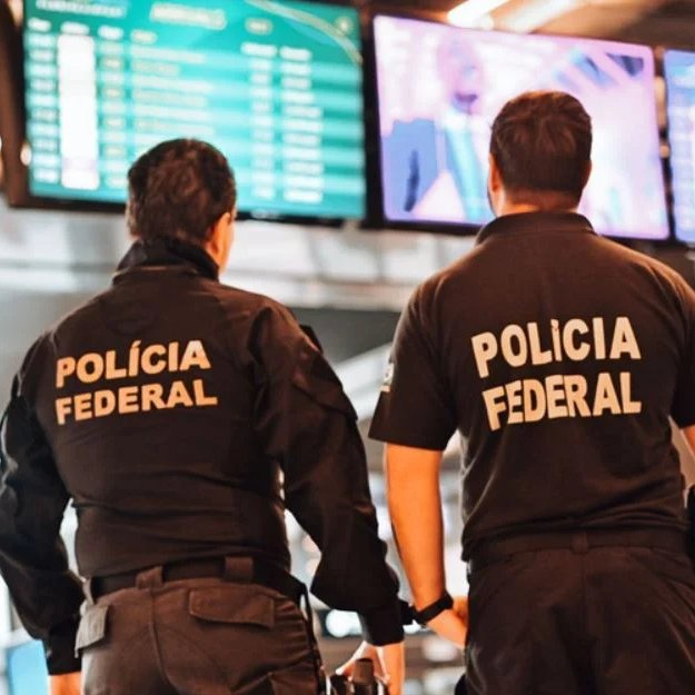republiqueBRA's tweet photo. 🚨 🚔 EITA! Antecipação da oficialização da candidatura de Renan Santos à Presidência ocorre por orientação de sua equipe de segurança, diante da escalada de ameaças de facções criminosas; a formalização deve permitir a atuação da PF na segurança do evento nacional de lançamento da campanha, em 1º de agosto.