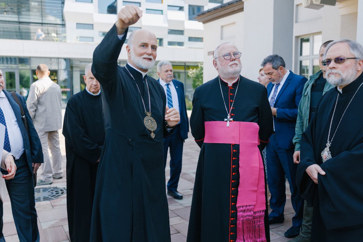 UCEFCanada's tweet photo. On July 17, the Ukrainian Catholic University was visited by a delegation from the Vatican, led by the Secretary of the Holy See for Relations with States and International Organizations, Archbishop Paul Richard Gallagher. https://t.co/Ivj14H2JBc