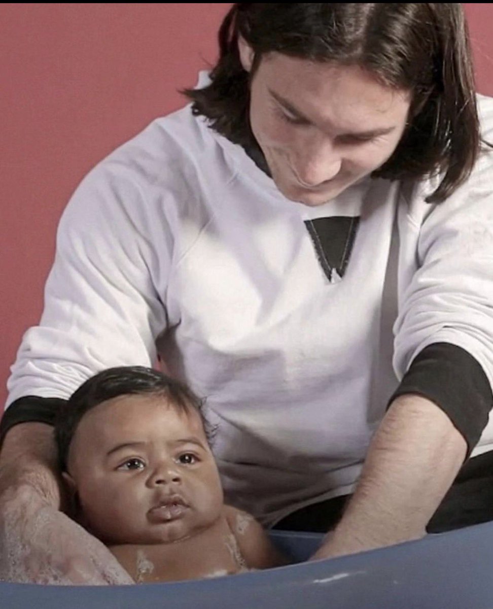 ElemSunny's tweet photo. You have heard it said that the future is impossible to predict.

But I say unto you…

Life has a way of connecting moments that once seemed completely unrelated.

In 2007, during a UNICEF charity photoshoot, Lionel Messi cradled a baby in his arms and even helped bathe him.

It was just another charity event.

Or so everyone thought.

That baby was Lamine Yamal.

No cameras captured what the future would hold.

No one imagined that nearly two decades later, the baby in Messi’s arms would stand on the opposite side of the pitch against him in a FIFA World Cup Final.

One represented the closing chapter of one of football’s greatest careers.

The other represented the opening chapter of one of football’s brightest new stars.

Life has a remarkable way of giving ordinary moments extraordinary meaning with the passage of time, writing stories no screenwriter would dare pitch because they sound too unbelievable.

Never despise small beginnings. 

Never underestimate today’s ordinary moments. 

Never underestimate the impact of a simple act of kindness.

The child you encourage today may one day become the person who inspires the world.

Sometimes history doesn’t begin with a trophy.

It begins with a simple act of kindness… and a photograph nobody thought would matter.

You may not know it today, but one ordinary photograph, one brief encounter, or one quiet decision can become part of a story that inspires the world years later. ⚽📸❤️

Photo Credit: Reuters Connect. The Sun