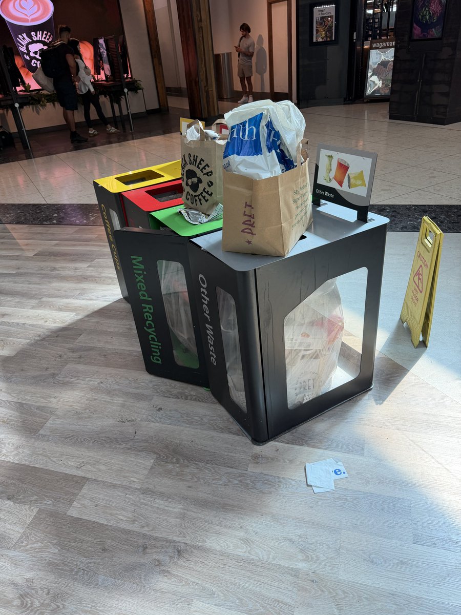 jgstanfield's tweet photo. This is the current state of the @Gatwick_Airport north seating area outside  black sheep coffee. It was no better last week when I travelled and no signs of who to contact if there are spills or overflowing rubbish. It’s a poor traveller experience https://t.co/OkGlaByEU3