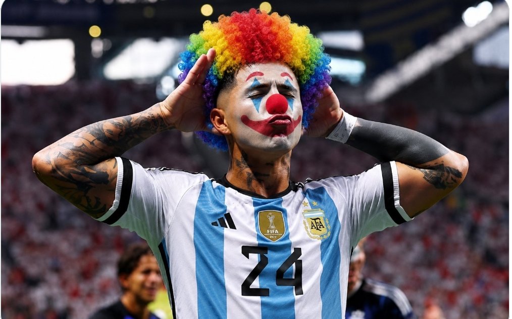 HaizeUrdina's tweet photo. @Tete123914794 @AmireOrtiz @valcianxio @__ElBicho7 Perdón.... De qué me dijiste que me iba a arder el culo? Que porque Argentina sería campeón???? 😂😂😂😂.... ¿Cómo está tu culito hoy eh????? España se los atascó hasta el fondo. 🤭
Eso pasa por hablar antes de tiempo, Fantoche! Igual que éste de la foto jajajaja https://t.co/mka5r2zhts