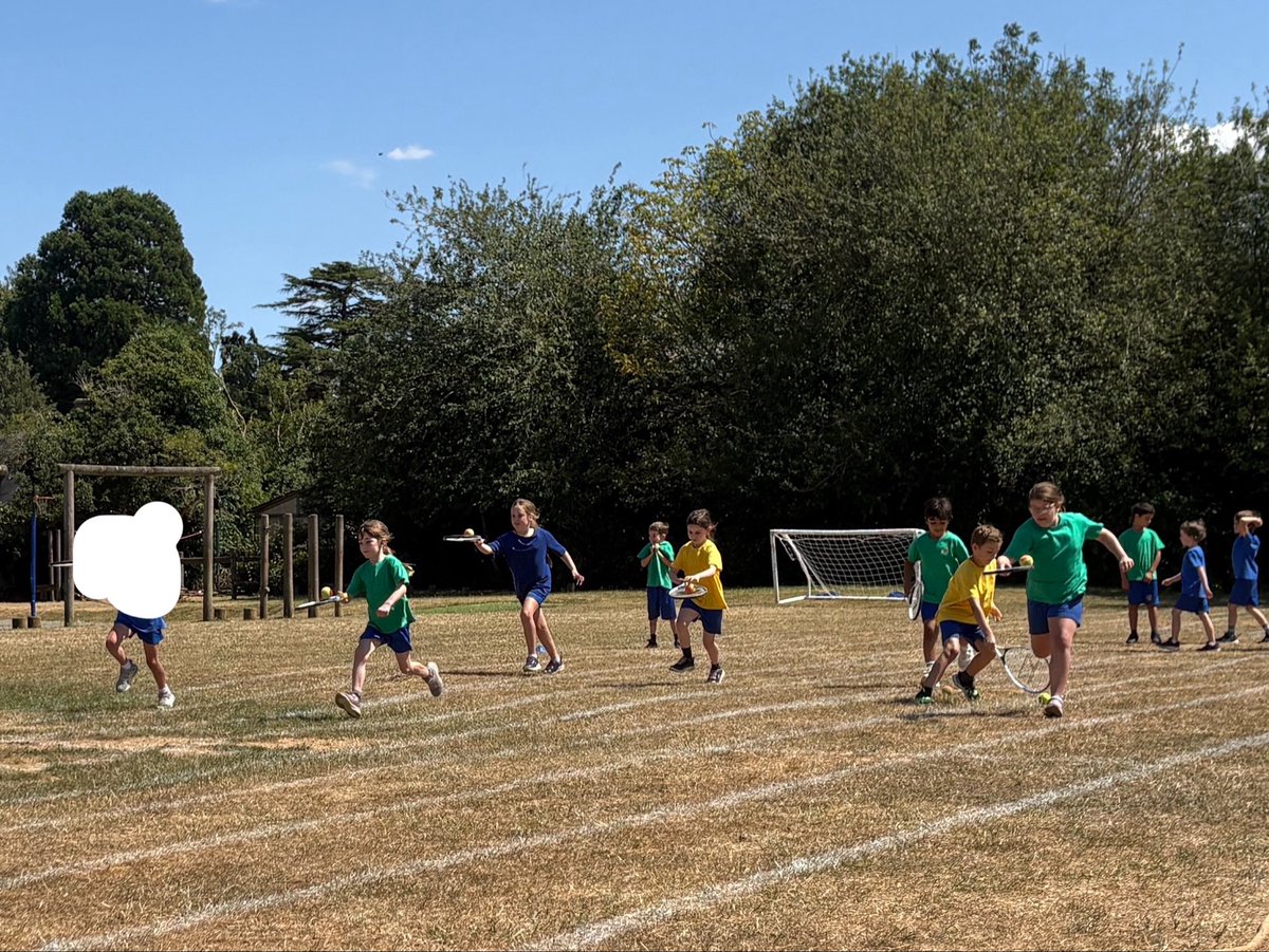 MissHylandStM's tweet photo. Quoit on head race, egg &amp; spoon race, bat &amp; ball race and the sack race🥚🥄🎾 @StMSchStewkley https://t.co/SSEuCCvosF