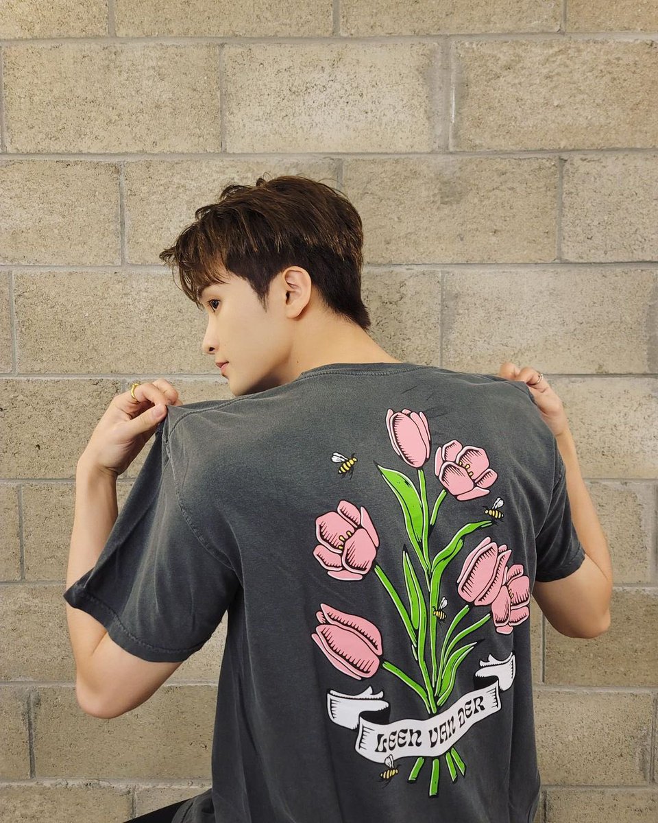 mybelovesun's tweet photo. 220721 onyourm__ark #MARK #마크 instagram update
of all the many tulips # capsulebyNCT127 @ capsulebynct127 https://t.co/C3JQnJtstI