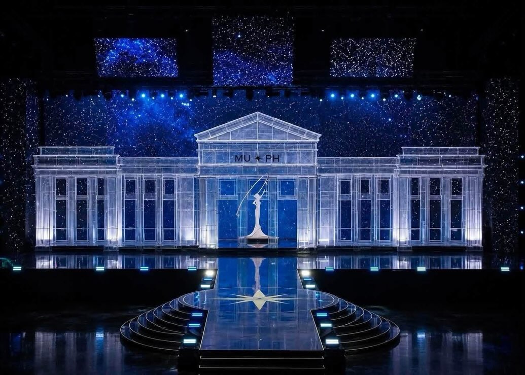 Dainsleif_10's tweet photo. The 4 biggest national pageants in the Philippines.
Kaninong stage ang pinaka bet niyo?
🔹Miss Universe Philippines
🔹Binibining Pilipinas
🔹Miss Philippines Earth
🔹Miss World Philippines
#MUPH #BBP #MPE #MWPH https://t.co/EfD61ntlXD