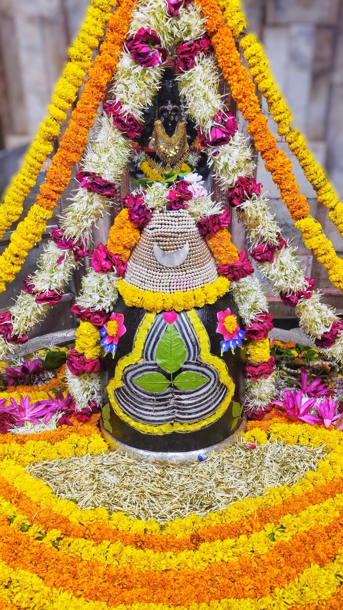 Somnath_Temple's tweet photo. श्री अहल्याबाई मंदिर, प्रभासक्षेत्र - गुजरात (सौराष्ट्र)
दिनांक: 20 जुलाई 2026,  आषाढ शुक्ल सप्तमी  - सोमवार
072610110
#somnath #mahadev #shivji
#bhakti #somnathlivedarshan #somnathtemple #JaiSomnath
#SomnathSwabhimaanParv

Whatsapp Channel Daily Darshan https://t.co/WZA8ONzoMZ https://t.co/qls6USJ7Gj
