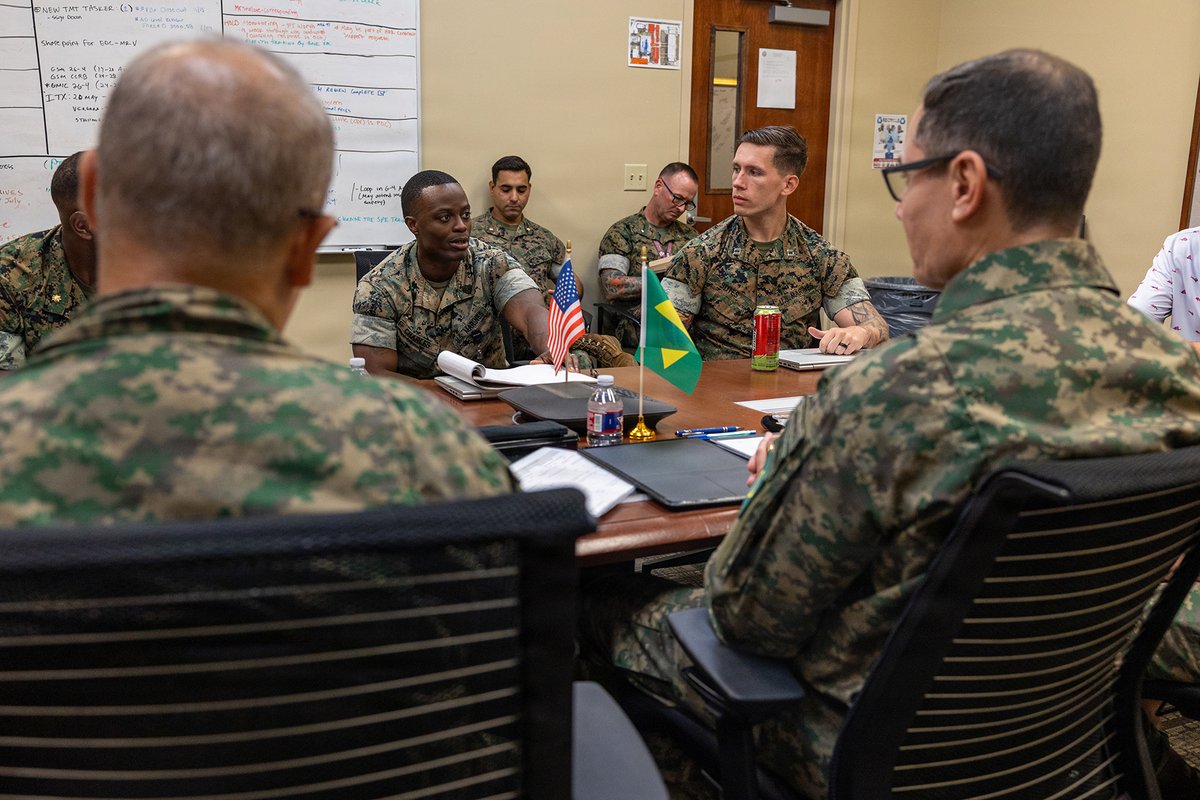 MARFORSOUTH's tweet photo. U.S. Marines with Marine Forces South and the Brazilian Marine Corps participate in an exercise design subject matter expert exchange in New Orleans, July 14, 2026.

#MARFORSOUTH #BrazilianMarines #TheaterSecurityCooperation https://t.co/5srvPnhUWV