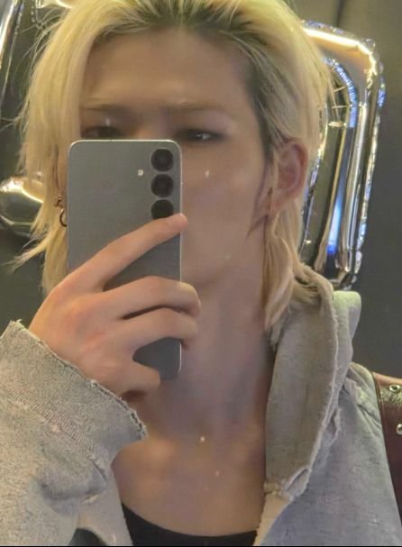 ot7_engen's tweet photo. I just had to join this bc I love Evan😜
#EVRSD #EverSelcaDay #EVAN #에반 https://t.co/YndXNtujur