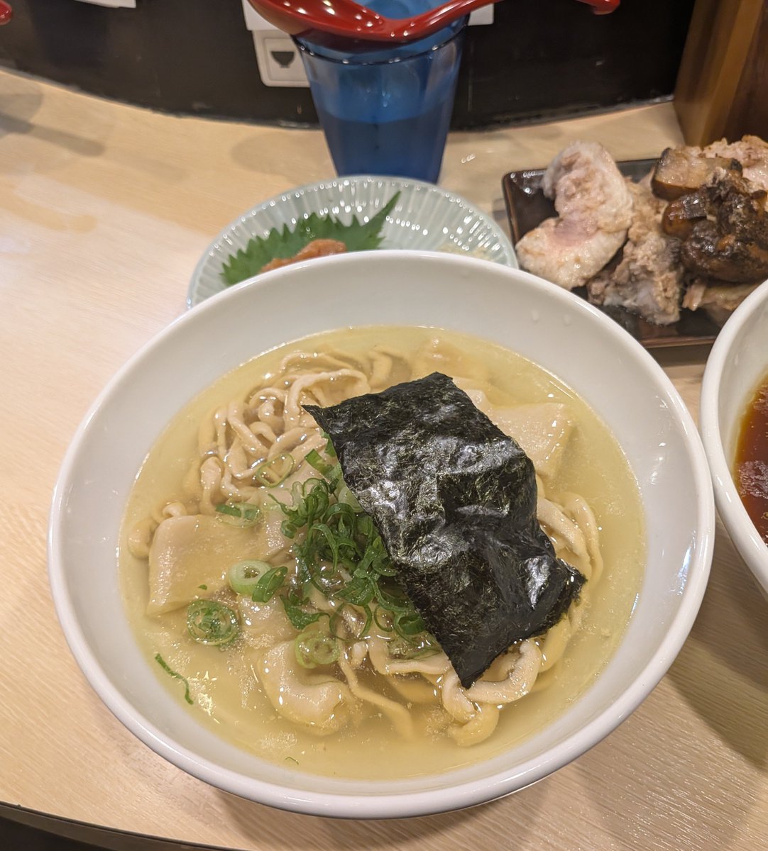 EV1823m's tweet photo. #麺や六等星
#手打ち陰日向

「鶏のカオス」マヨタラニハイ

3時起きで向かい、朝7時からの記帳開始時間に即並びで143番目

めっちゃ美味かった🤤 https://t.co/eIczwj8V4e