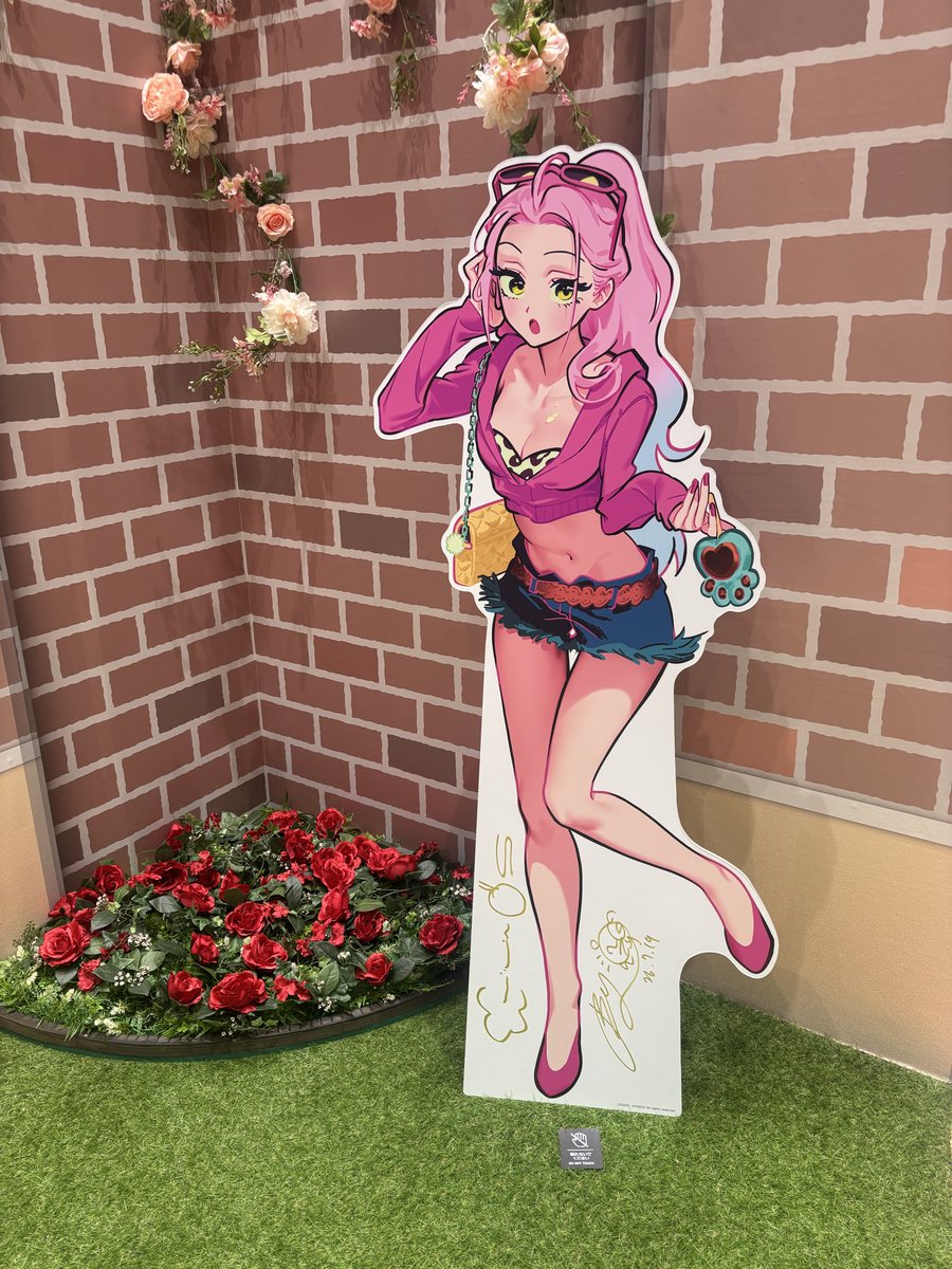 helios1208's tweet photo. エイリアンステージのショップ行ったらサインあった…というかいった日にサイン会あったみたい！？　まじで当日ショップに気付けたの神タイミングだったんだな… https://t.co/HFDTRFHom1