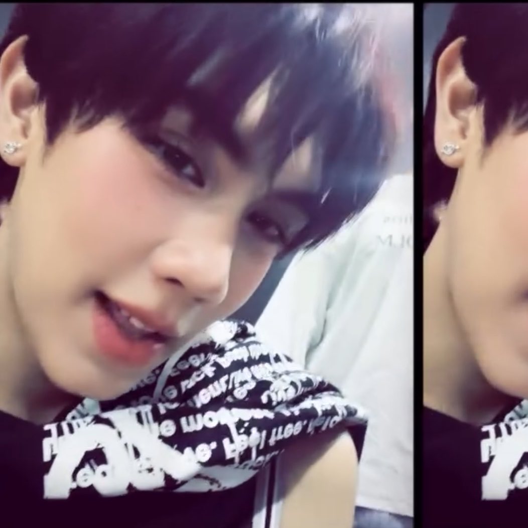 madlyl0veu's tweet photo. จะว่าไปแล้วผมแดงชอกึนก้เหมาะกับเจลบอยดีนะ ไปแคสเป็นแฟนพี่รีปะ ปักเมนแฟนน่ะ :3 https://t.co/y4pJ0YPcKw
