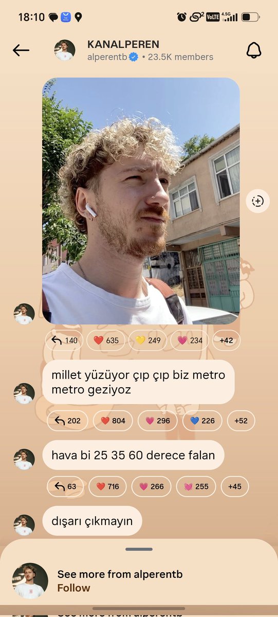 voblimimi's tweet photo. Aemrenin klavye çantaya sığmamış olabilir https://t.co/9QjzyYzMMI