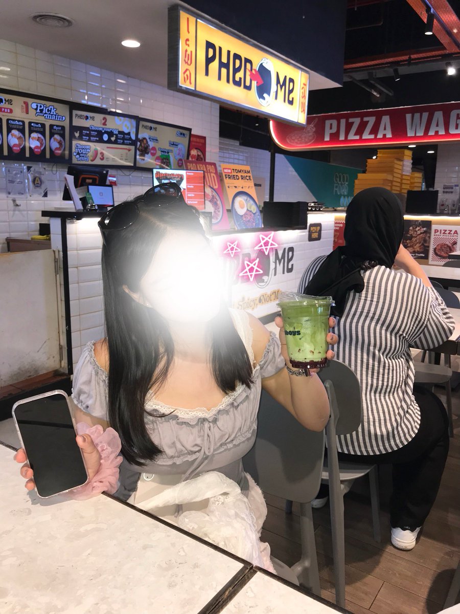 pinkdreami's tweet photo. 하루종일 먹기만 하는데 in Kuala Lumpur https://t.co/Scfhgu3l7L