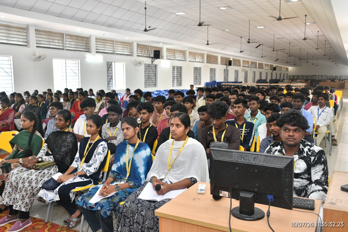 nprinstitutions's tweet photo. Empowering our NSS volunteers! Units 195 &amp; 196 successfully hosted their Orientation Programme with Dr. S. K. Balashanmugam. Not me, but you! 🤝🌍

#NPRASC #NSS #MKU #HappyMindsHappyCampus #AdmissionsOpen #TNEACounselling #ArtsAndScience #HigherEducation #SkillDevelopment https://t.co/u8pDtV13dz