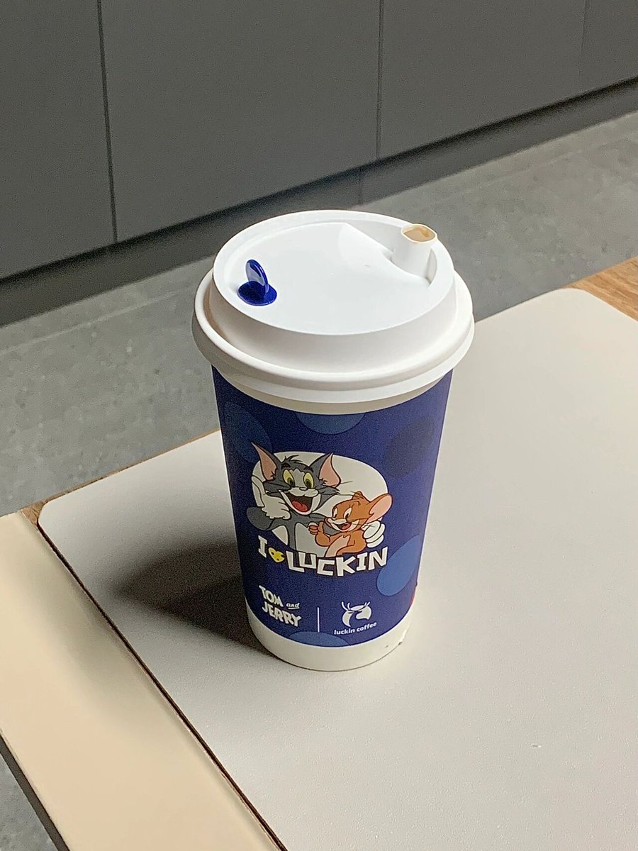 skrfud21871's tweet photo. [Tried the new zero-waste café experience today—ordered a plant-based matcha latte served in a reusable ceramic cup I get to keep! Super smooth and guilt-free, game-changing for my weekend routine ]， https://t.co/VWliwI6oSz