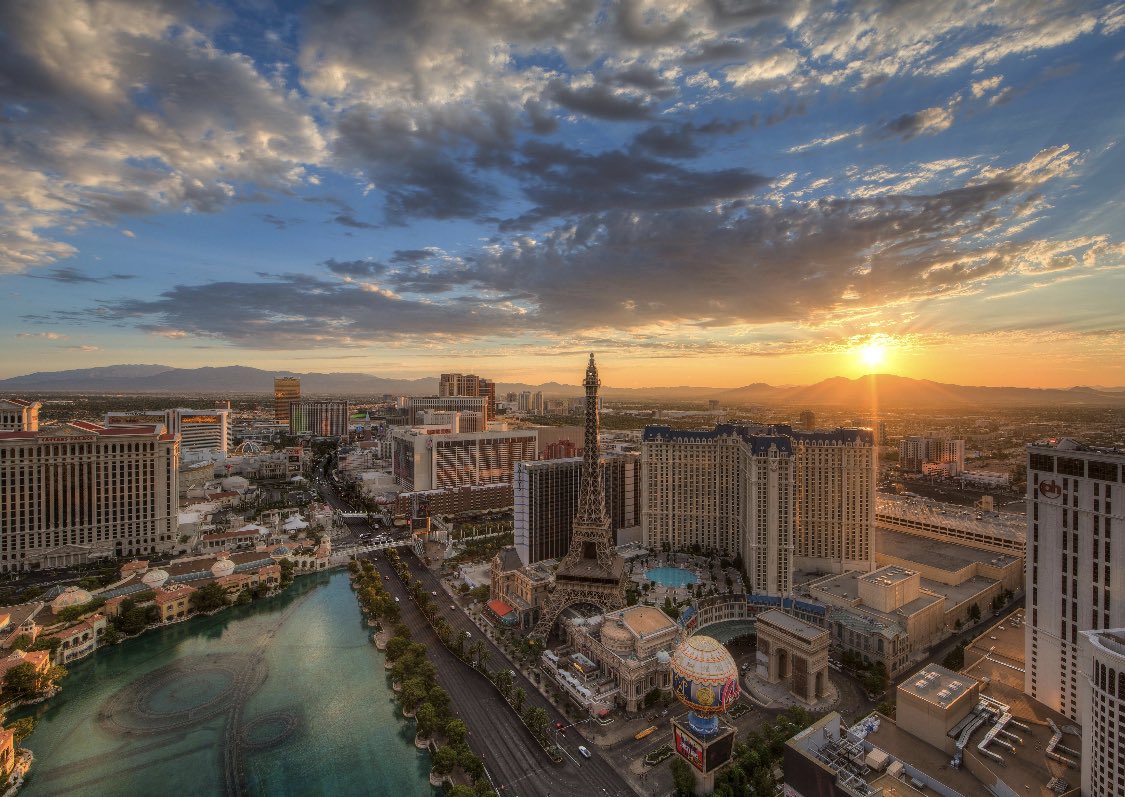 johnalamCRE's tweet photo. Great CRE investments begin with job growth, redevelopment and infrastructure, not headlines. Watch where Nevada is building the future across Las Vegas, North Las Vegas, Henderson, Pahrump &amp; Reno. #LasVegasCRE #CRE #RetailInvesting #LandlordRepresentation #NevadaRealEstate https://t.co/TRfNjBziIc