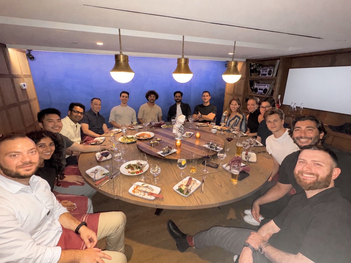 Zack_Shooter's tweet photo. We hosted a fintech steak dinner last week with a fun group of founders and operators. We host these once a month so DM for access to the next! (NYC / SF / Miami) https://t.co/vascUYyPXs
