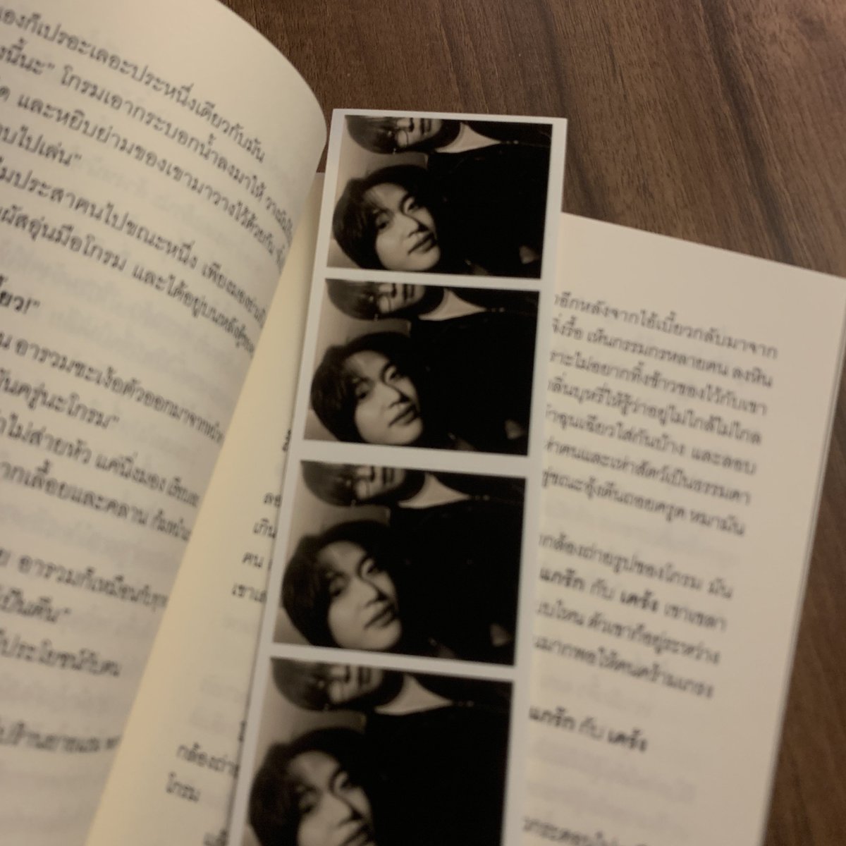 baebichhichic's tweet photo. ที่คั่นนส. เราโคตรจิ้น https://t.co/SzCTKhN3SH