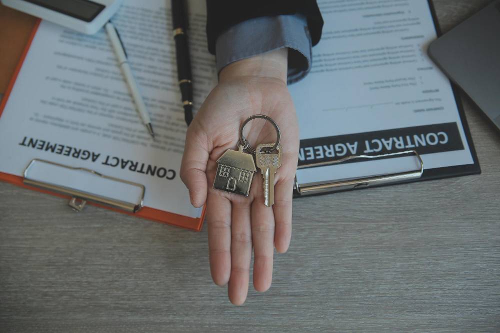 GreenProLock's tweet photo. Landlord Realities: Why Failing to Change Locks Between Renters is a Massive Legal Risk

Handing the keys to a new tenant should be the beginning of a fresh start. The previous renter has moved out, the property has been cleaned, and the lease has been...

https://t.co/auELYKVNZk https://t.co/QxFm1NGRII