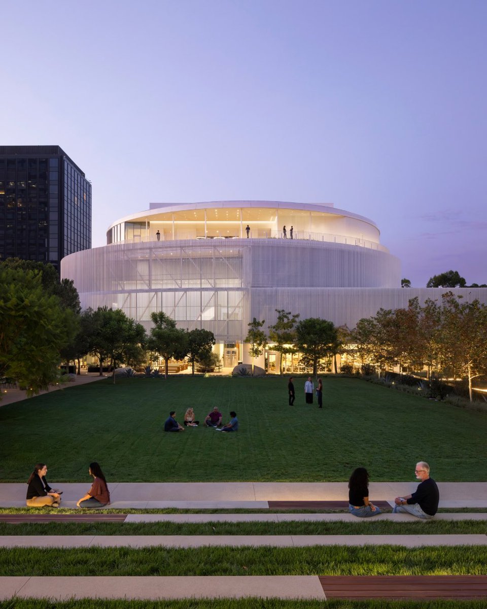 LEVER Architecture tweet media