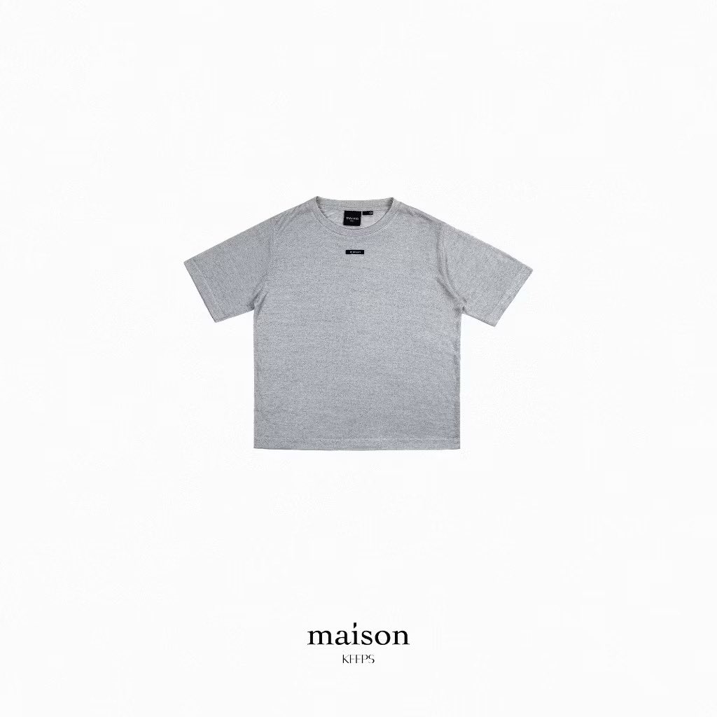 x18oclock's tweet photo. ส่งต่อเสื้อ maisonkeeps  400 บาท รุ่นนี้หมดแล้วน้าใส่สบาย
#ส่งต่อเสื้อผ้า #ส่งต่อmaisonkeeps #ส่งต่อเสื้อผ้ามือสอง #เสื้อผ้ามือสอง #โล๊ะตู้ https://t.co/fumCZtEDmx