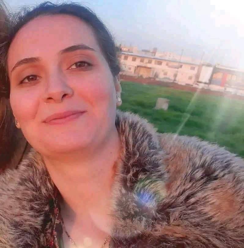 drhafezster's tweet photo. من آثار الشبيحة في جامعة حلب:

طالبة طب الأسنان التي استغلت نفوذ عائلتها الطائفي لتحويل الكلية إلى ما يشبه الثكنة والأفرع الأمنية للتنكيل بالطلاب. وقبل التحرير بأيام قادت حملات تجييش وتحريض في معركة جبل زين العابدين لدفع طائفتها للقتال 👇 https://t.co/TBjN4fjDIa