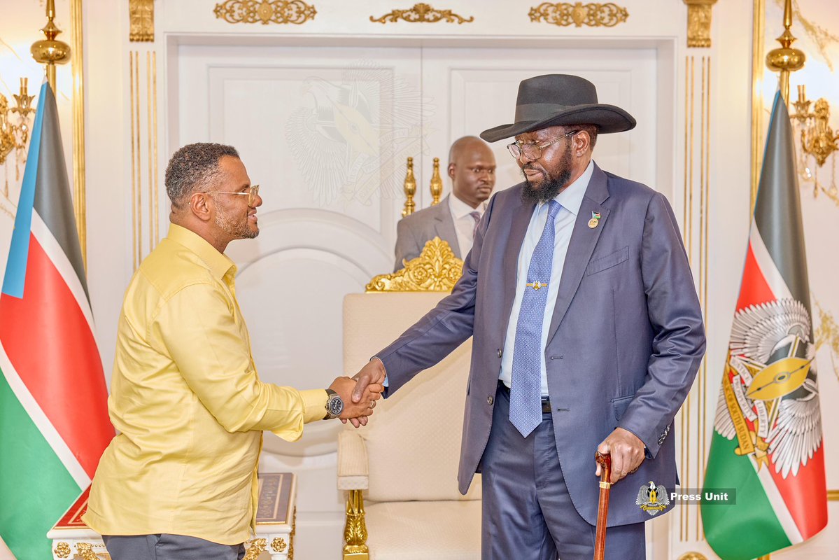 StateHouseJ1's tweet photo. JUBA, July 20, 2026 — The President of the Republic His Excellency Salva Kiir Mayardit on Monday held talks with the United Democratic Alliance (UDA) Secretary-General Senator Hassan Omar Hassan, as South Sudan's ruling Sudan People's Liberation Movement (SPLM) and Kenya's ruling UDA moved to strengthen political cooperation through a newly signed Memorandum of Understanding (MoU).

The President received a briefing on the cooperation framework from SPLM Secretary-General Dr. Akol Paul Kordit and Senator Hassan Omar Hassan following a series of high-level party-to-party engagements held in Juba.

READ MORE: https://t.co/kQ6KEgk80b